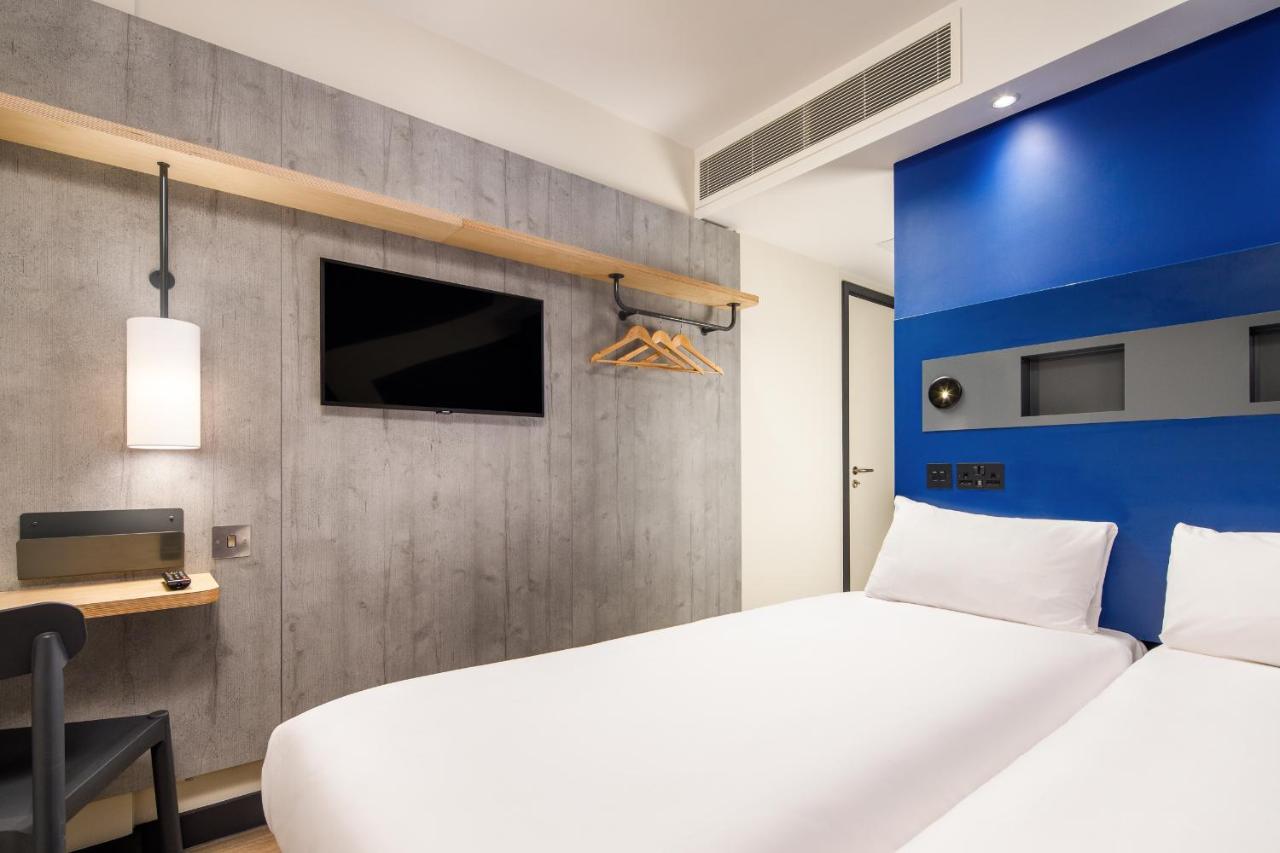 Ibis Budget Manchester Airport T2 Hale (Greater Manchester) Exterior foto