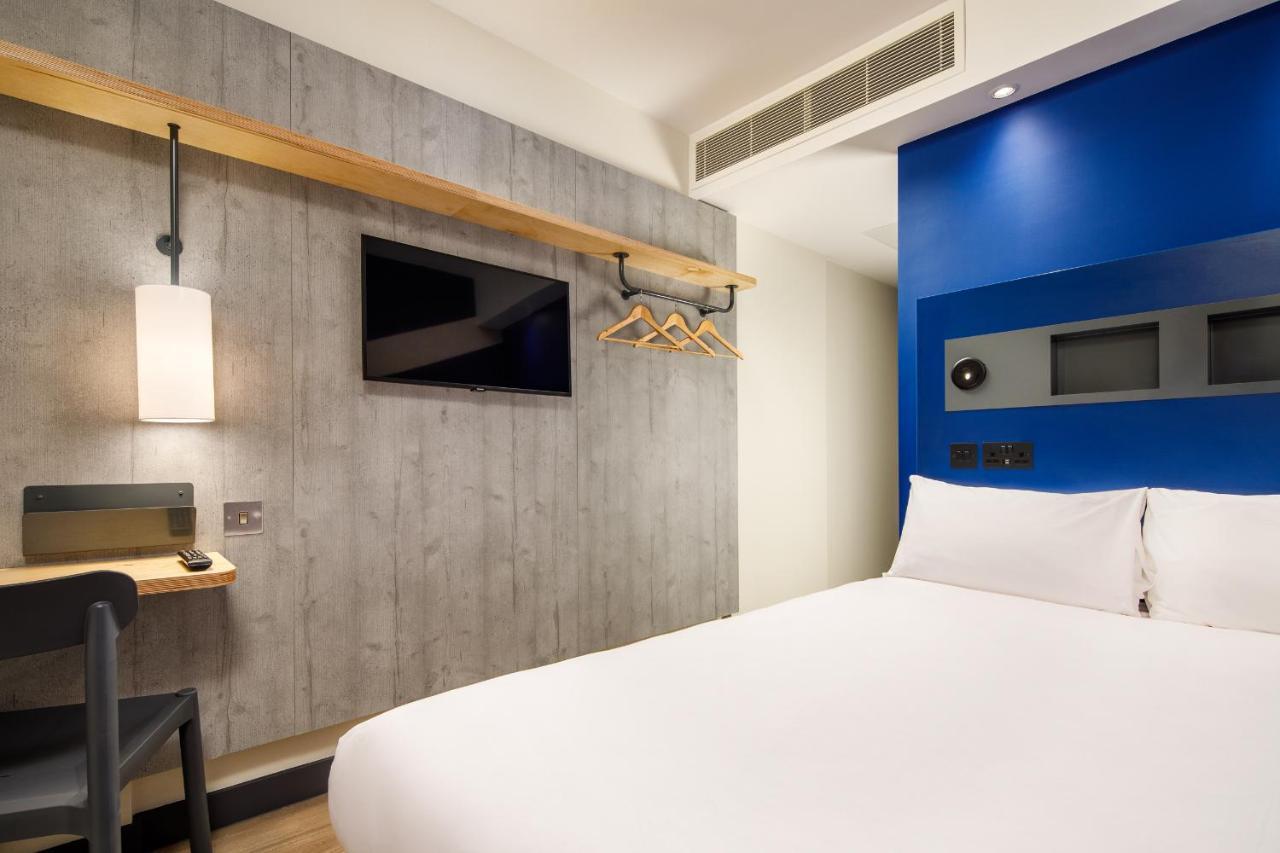 Ibis Budget Manchester Airport T2 Hale (Greater Manchester) Exterior foto