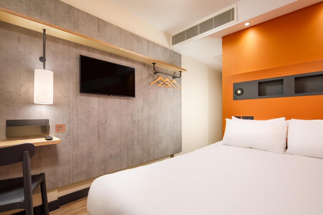 Ibis Budget Manchester Airport T2 Hale (Greater Manchester) Exterior foto