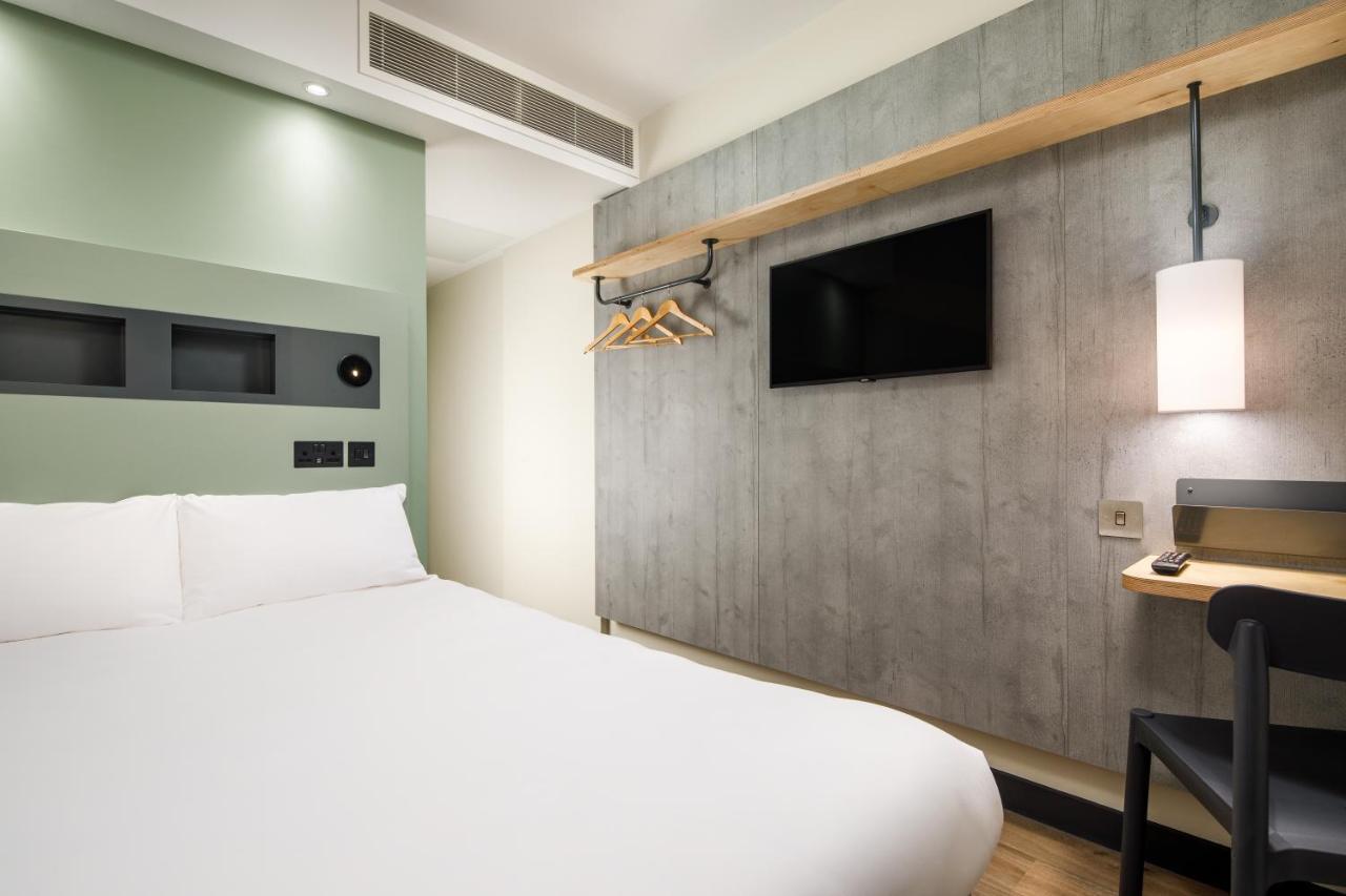 Ibis Budget Manchester Airport T2 Hale (Greater Manchester) Exterior foto