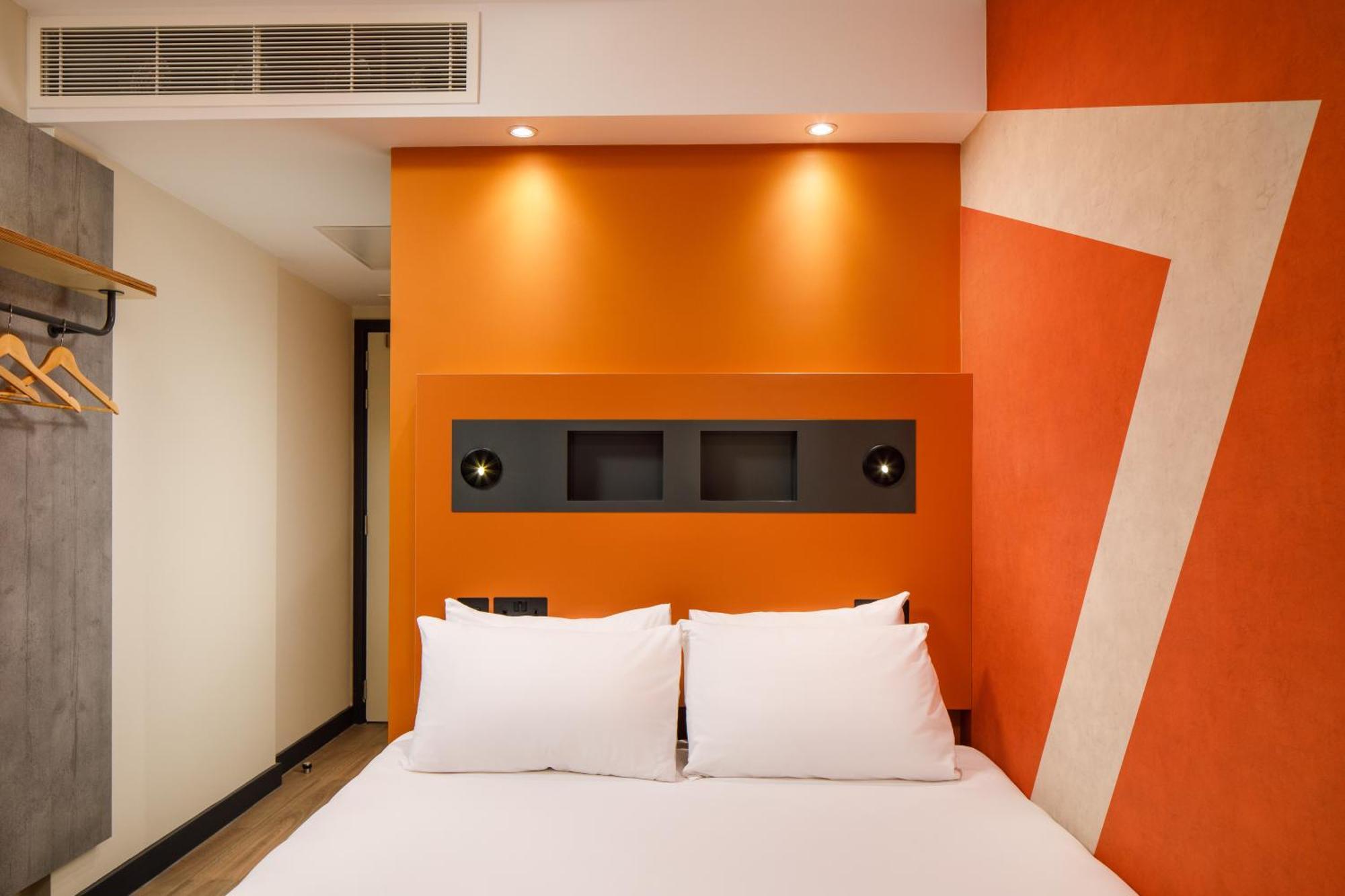 Ibis Budget Manchester Airport T2 Hale (Greater Manchester) Exterior foto