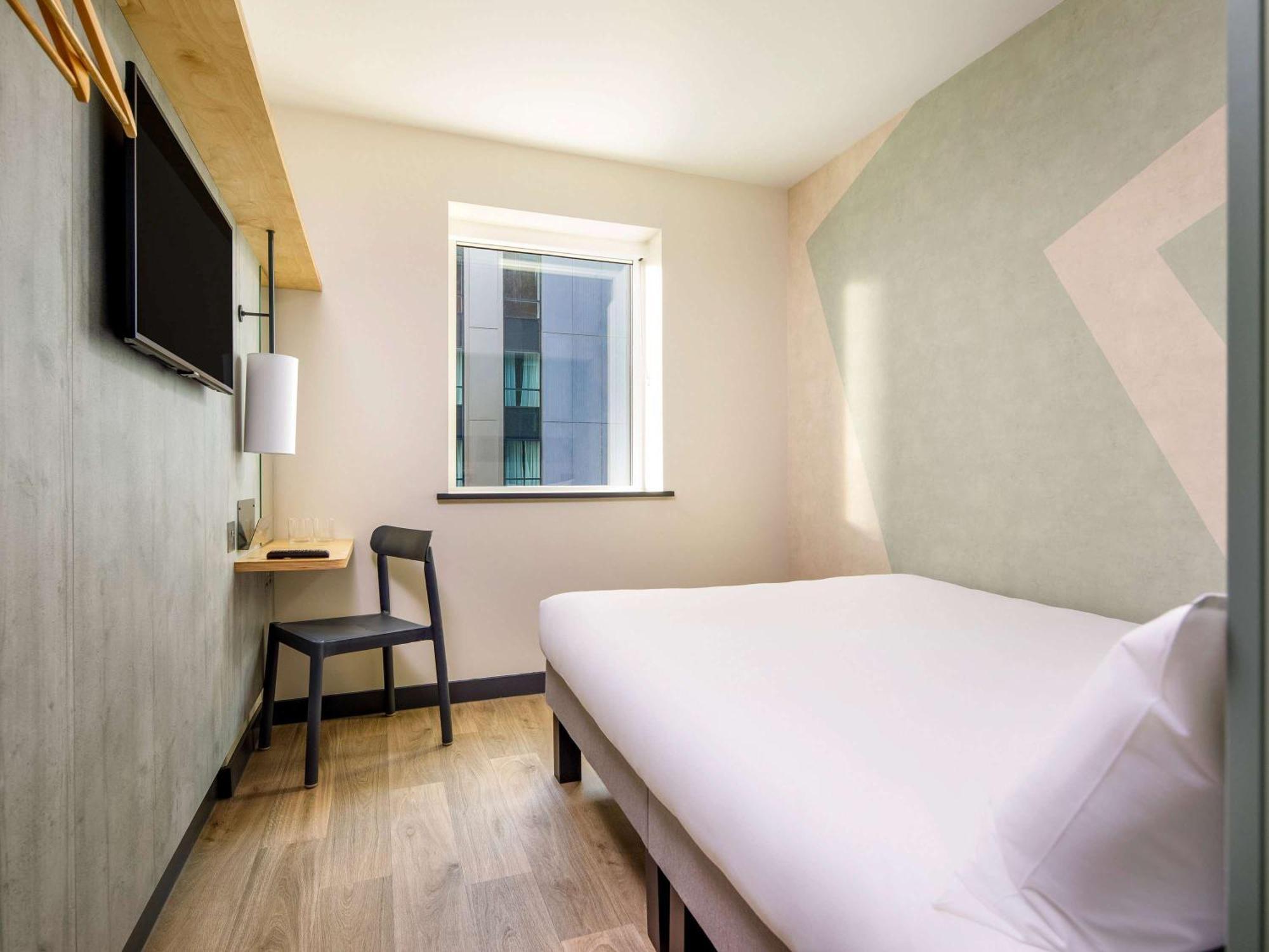 Ibis Budget Manchester Airport T2 Hale (Greater Manchester) Exterior foto